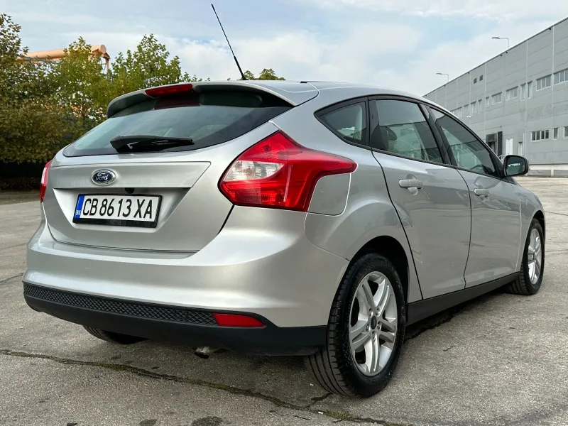 Ford Focus 1.6i 125к.с. Автоматик Image 4