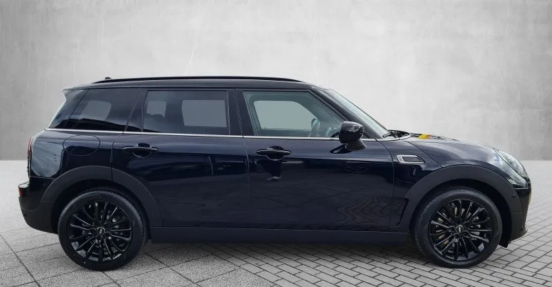 Mini Clubman D =Piano Black Package= Panorama Гаранция Image 3