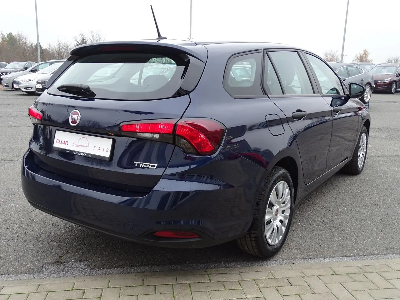 Fiat Tipo Kombi 1.0 Bluetooth...  Image 4