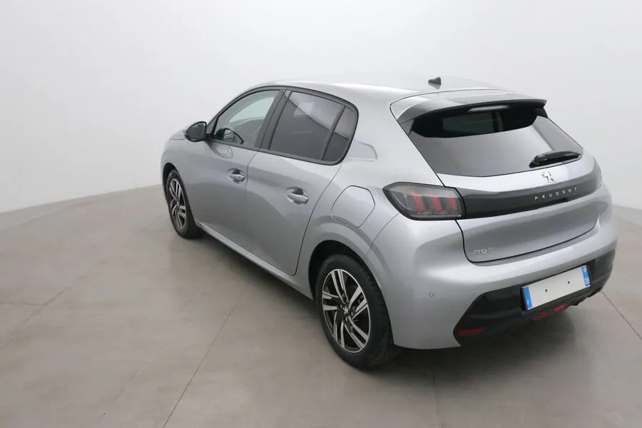 Peugeot 208 1.2 PureTech 100 ALLURE BUSINESS Image 3