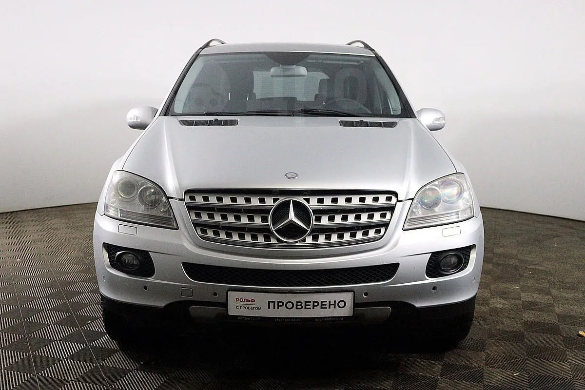 Mercedes-Benz M-Class ML 280 CDI AT 4MATIC Image 2